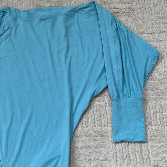 Free People x FP Movement Sky High Long Sleeve Oversized Top Ice Bath Blue Small - Picture 6 of 16